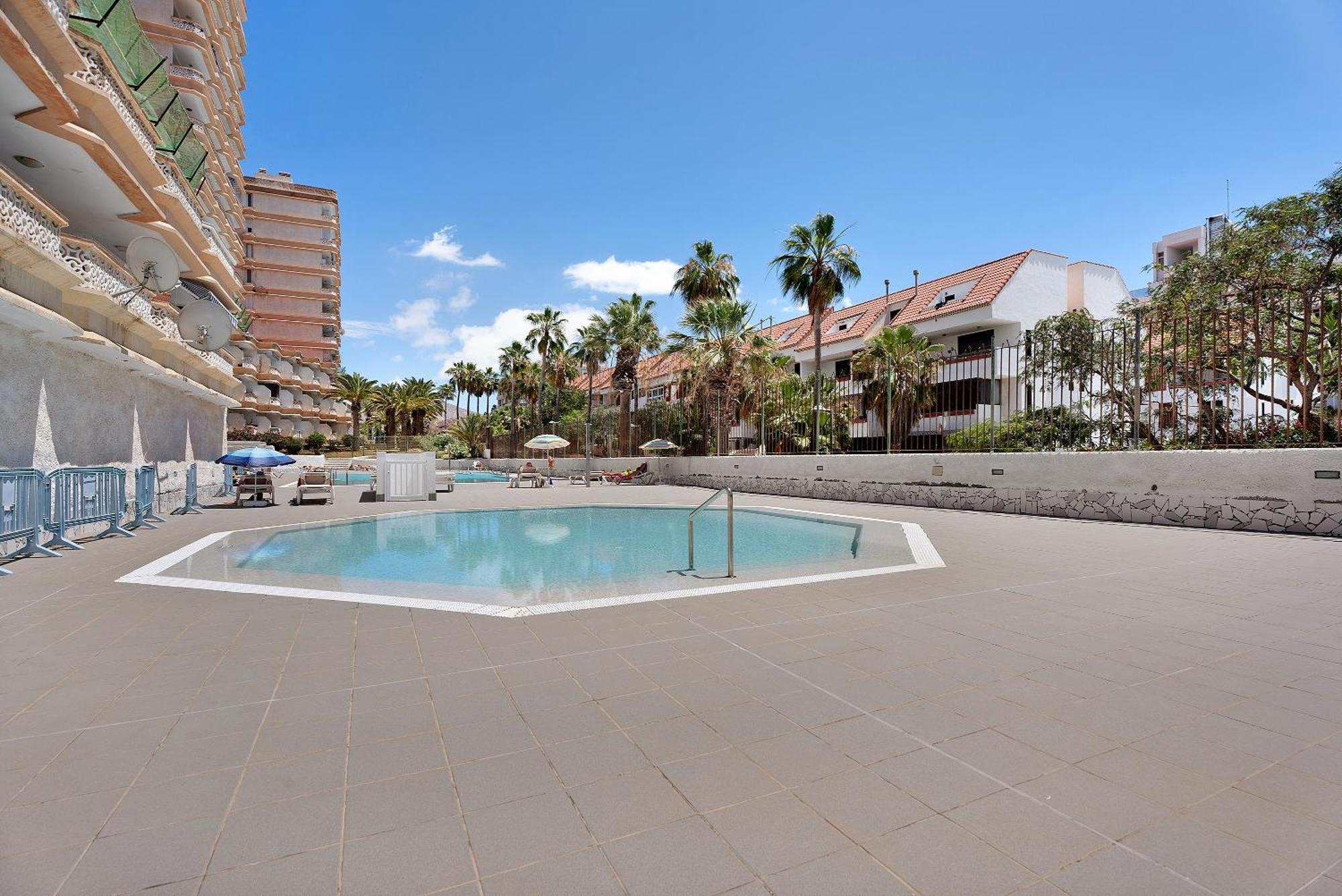 Bonito Apto Playa Las Americas Aptos Playa Honda By Paramount Holidays Playa de las Américas Eksteriør billede